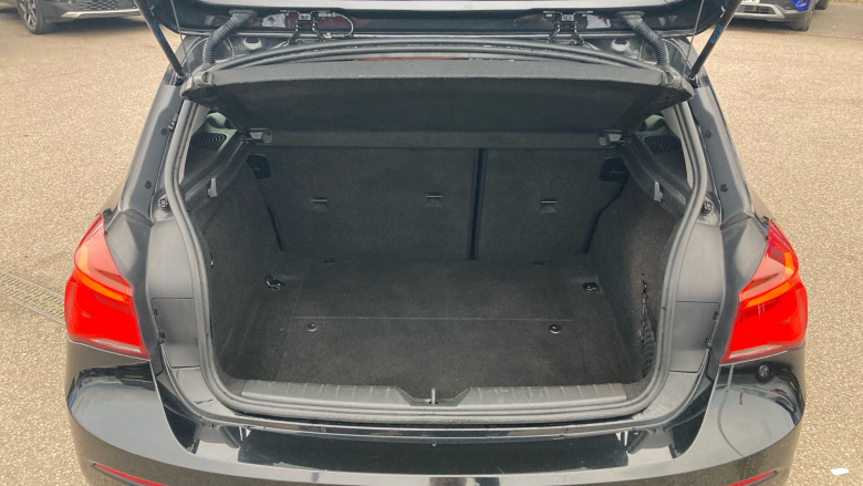 BMW 1 Series 116d Sport 3dr [Nav/Servotronic] Step Auto Diesel Hatchback